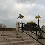 Mirabari 3*