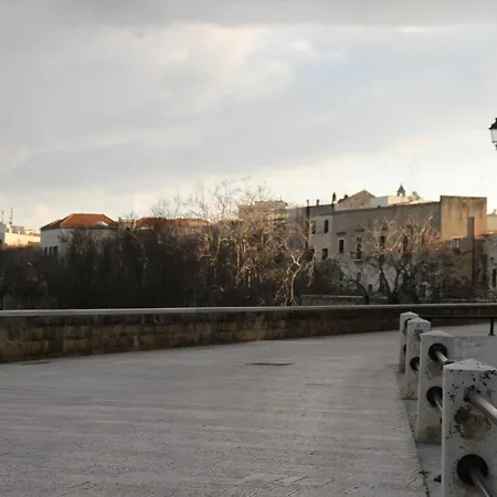 Mirabari Bed & Breakfast 3*