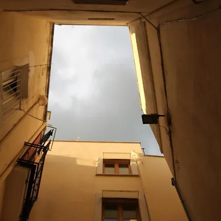 Bed and Breakfast Mirabari 3*