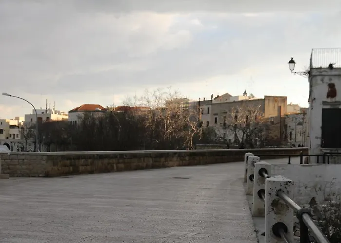 Mirabari Bed & Breakfast 3*