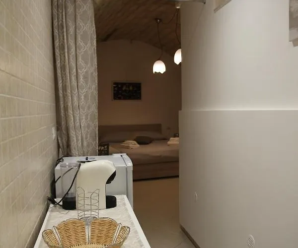 Bed & Breakfast Mirabari Bari