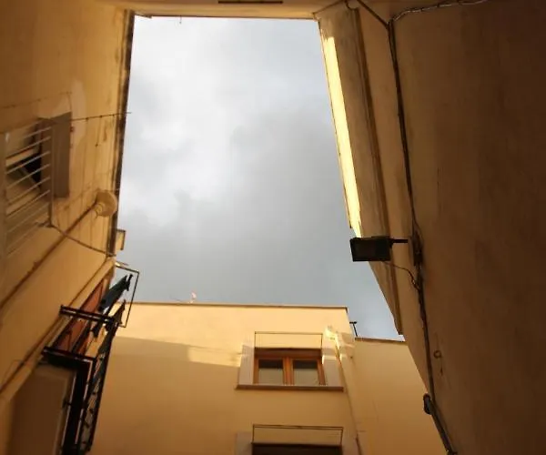 Bed & Breakfast Mirabari 3*