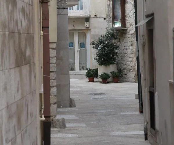 Mirabari Bed & Breakfast 3*